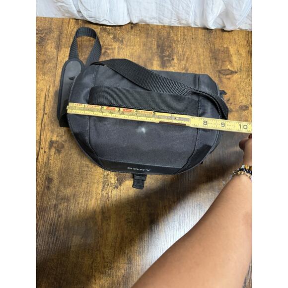 Sony LCS-U21 Protective Soft Carrying Case Cyber-Shot Alpha NEX Cameras Camcorde - Picture 9 of 10